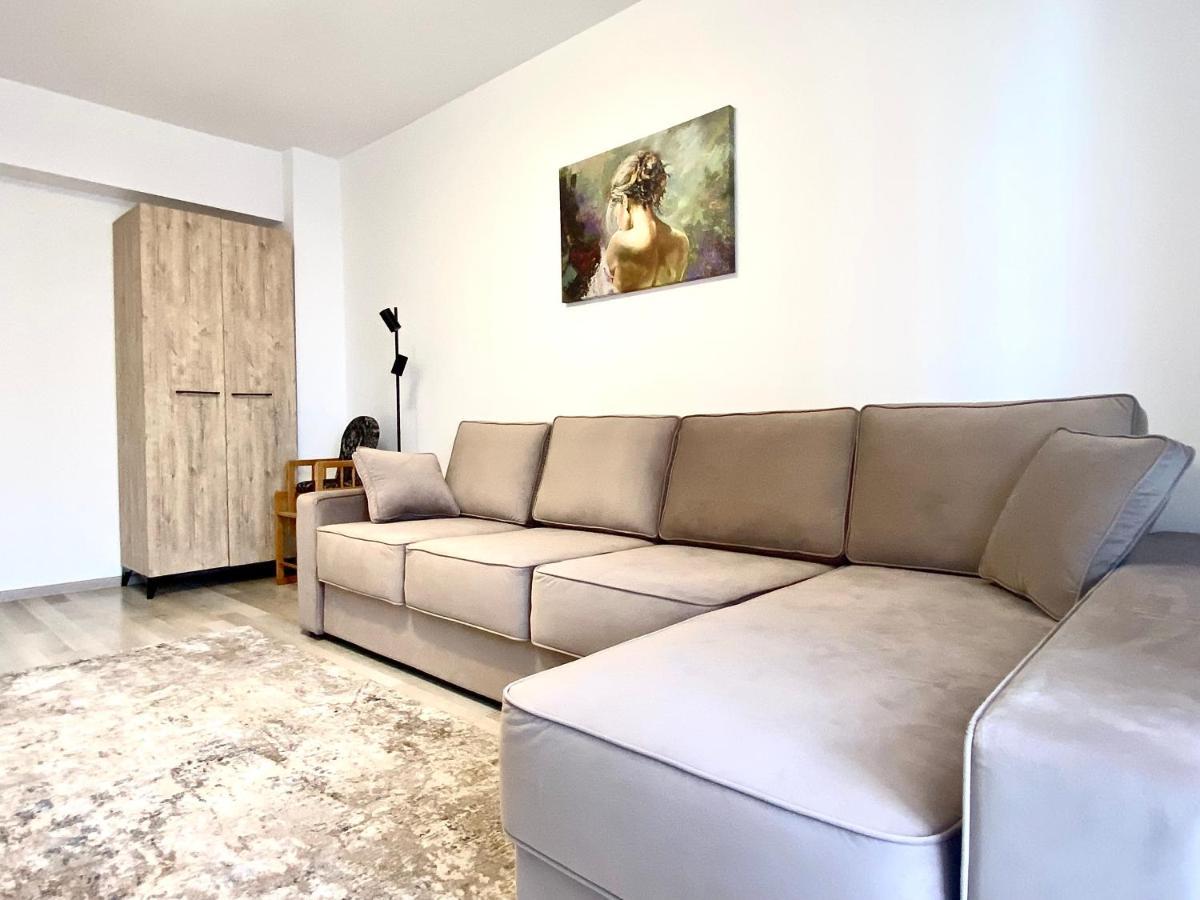 Daria'S Apartment Brasov Luaran gambar