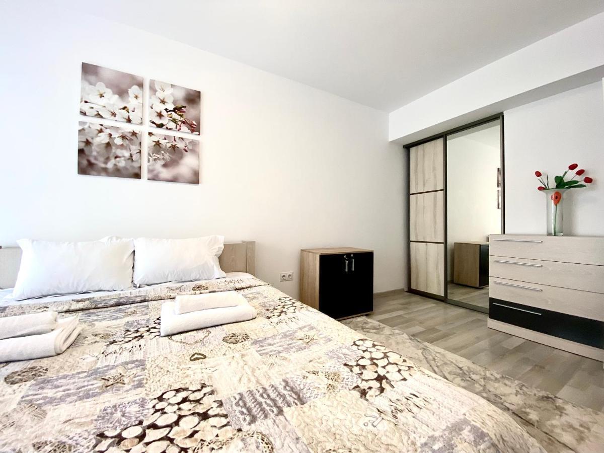Daria'S Apartment Brasov Luaran gambar